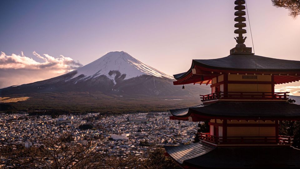 1-Day trip: Mt Fuji + Kawaguchi Lake area - Arakurayama Sengen Park and the Chureito Pagoda: The Classic Fuji Viewpoint Area