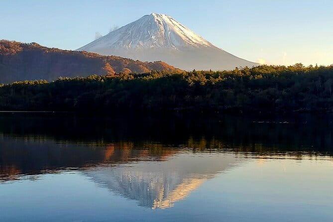 3 Days Tokyo, Mt. Fuji and Hakone Private Tour from Tokyo - Day 2: Fuji viewpoints from Chureito Pagoda to Saiko Lake