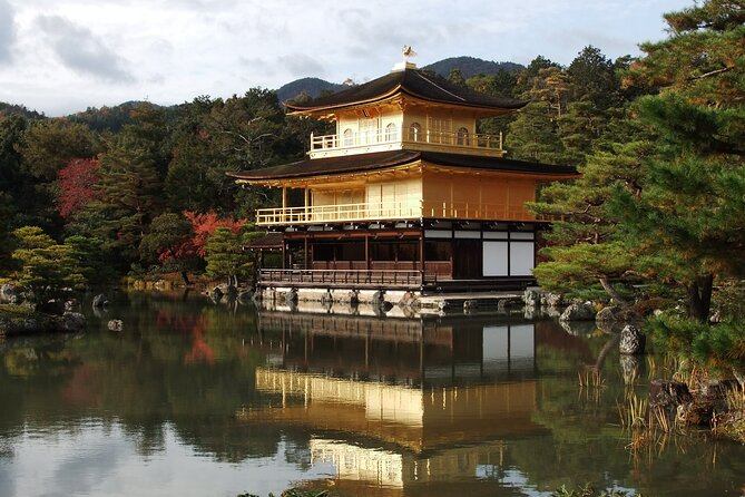 9-Day Japan and South Korea Highlight Tour - Osaka by bicycle and food: Shinsekai’s side streets deliver