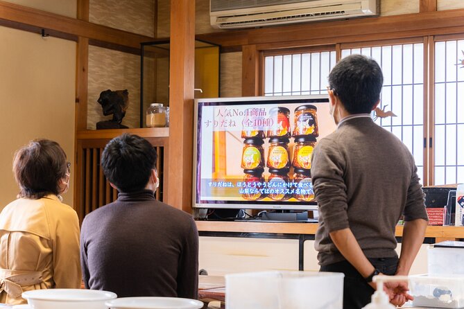 A class on Making Hoto, Yamanashi's Traditional Dish - Hoto 101: What Makes Yamanashi Noodles Different