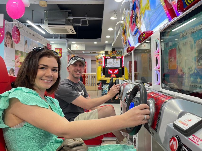 Akihabara Free for Kids Anime Eats and Games With A Guide - Maidreamin on Idol-dori: the drink-and-show break