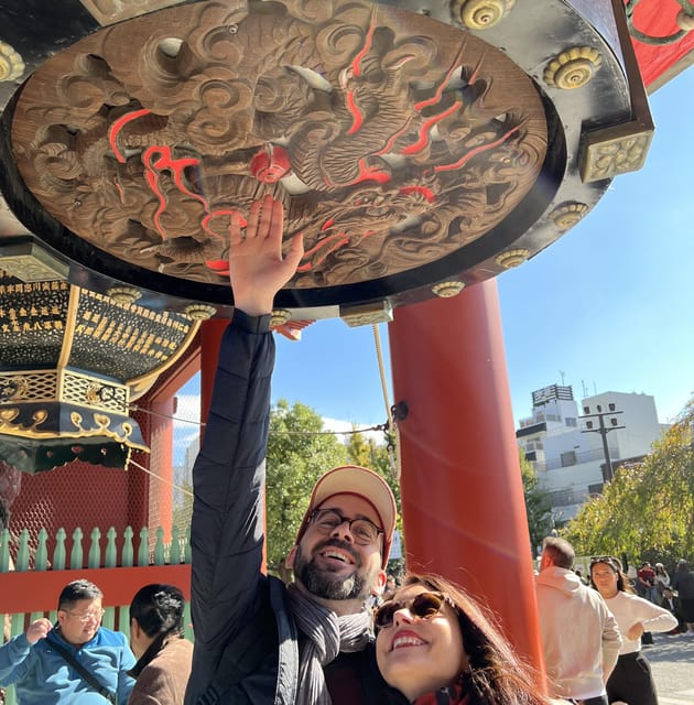 Asakusa: 3.5-hour Big-picture History Walk - Kaminarimon Gate: the moment the neighborhood becomes a lesson