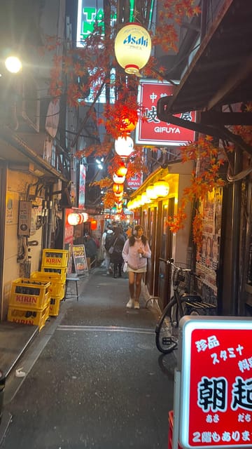 Awesome Private Tour: Tsukiji, Asakusa, Shinjuku, Shibuya - Tsukiji Hongan-ji and the calm pause in a busy zone