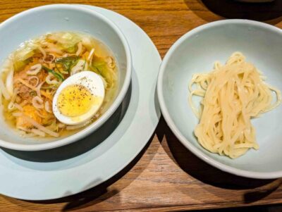Breakfast Ramen Tour in Shinjuku, Tokyo - The Coffee-Shop Start: Learn Ramen Basics and Get a Quiz