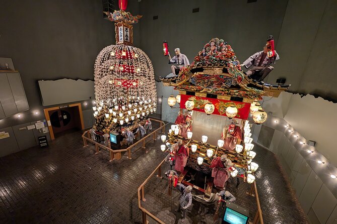 Chichibu's Weaving Story: A Journey of Tradition and Festival - Chichibu Shrine on Banba Street: carvings, age, and festival focus