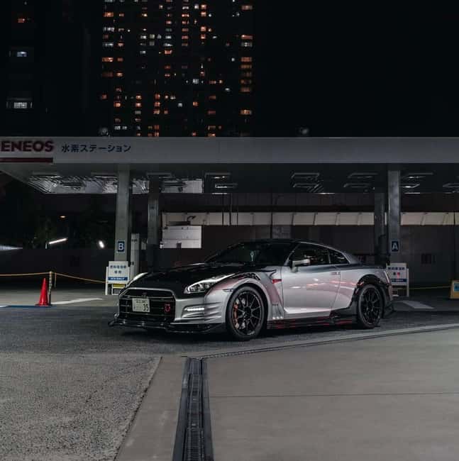 Daikoku & Tokyo JDM Night Tour in R34 or TopSecret R35 GT-R - The pickup to Autobacs Shinonome: shopping first, adrenaline later