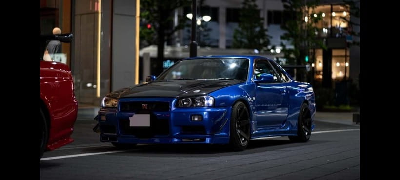 DaikokuPA:A private Daikoku tour in a customised R34! - Professional guide rules: no driving for you, and that’s a good thing
