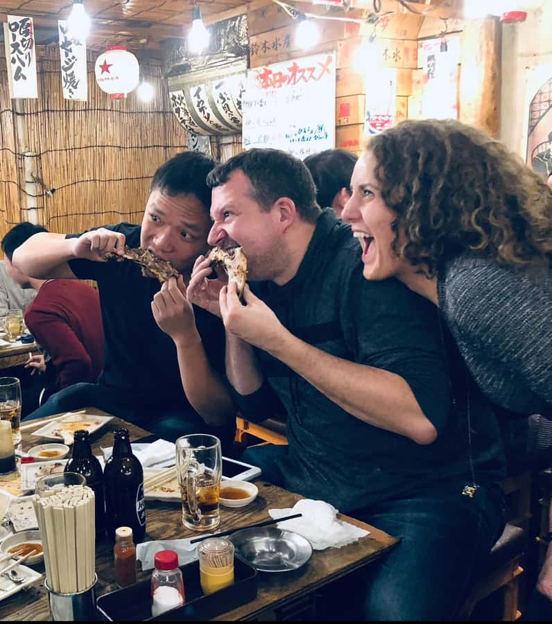 Eat/Drink like a LOCAL-Taverns & Ramen - Your tavern crawl in Ueno: wine tasting plus real meal momentum