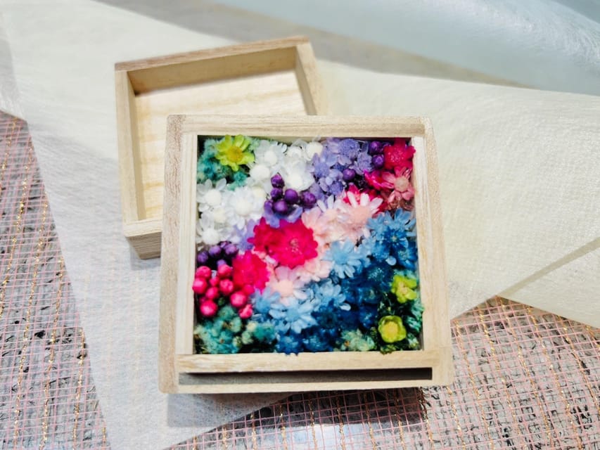 Experience Crafting a Flower-Adorned Mini Japanese Garden - Who this workshop suits best (and who might skip it)