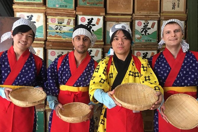 Experience Seasonal Green Tea Picking in Sayama and Nostalgic Walk in Kawagoe! - Making Your Own Tea: The Tea Master Moment That Changes the Whole Day