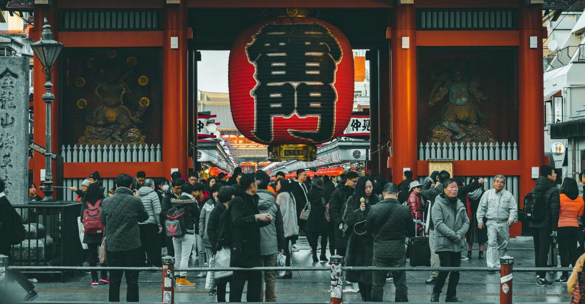 From Asakusa: Old Tokyo, Temples, Gardens and Pop Culture - Meeting at Kamiya bar: an easy start point and a quick orientation