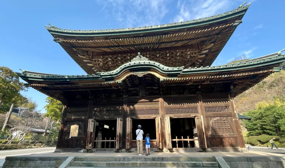From Tokyo: Kamakura Full Day Tour with a Local Expert Guide - Private group guides: why the named locals feel like the point