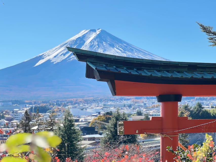 From Tokyo MOUNT FUJI and Lake Kawaguchi-ku Full Day Tour - Chureito Pagoda at Arakurayama Sengen Jinja: Classic Fuji in a Short Hike