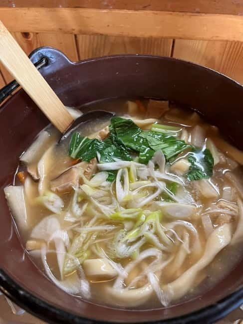 From Tokyo: Mt. Fuji 5th station and Oshino Hakkai Day Trip - Lunch in Yamanashi: included local food without extra hassle