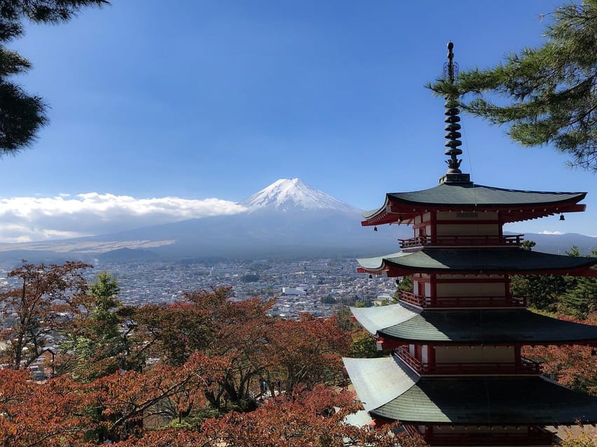 From Tokyo: Mt. Fuji And Hakone Private Sightseeing Day Trip - Lake Kawaguchiko time: ropeway views plus a slower rhythm