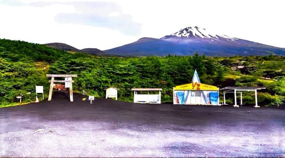 From Tokyo:private Mount Fuji tour with guide - Oishi Park: Another Fuji Angle (Good for a Breather)