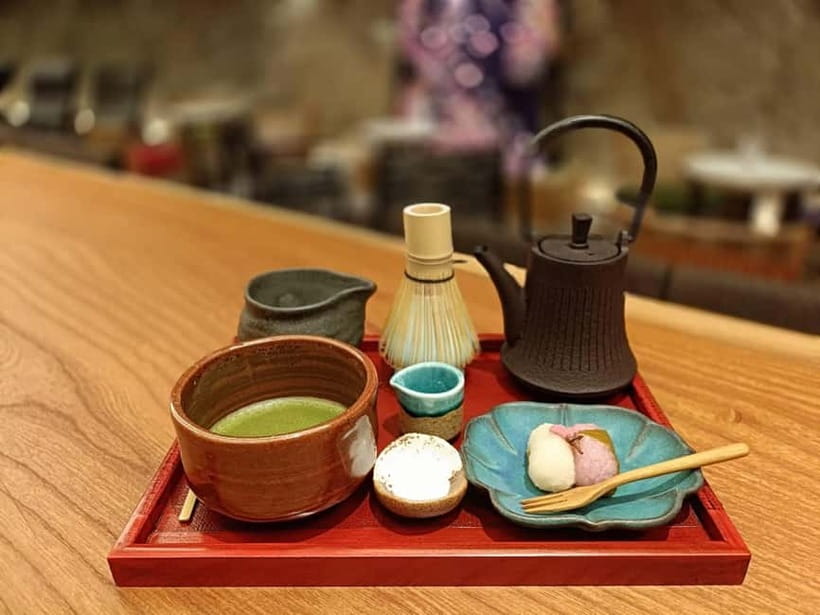 Ginza Tokyo: Easy Matcha (Green Tea) Experience - A Ginza tea ceremony that stays relaxed