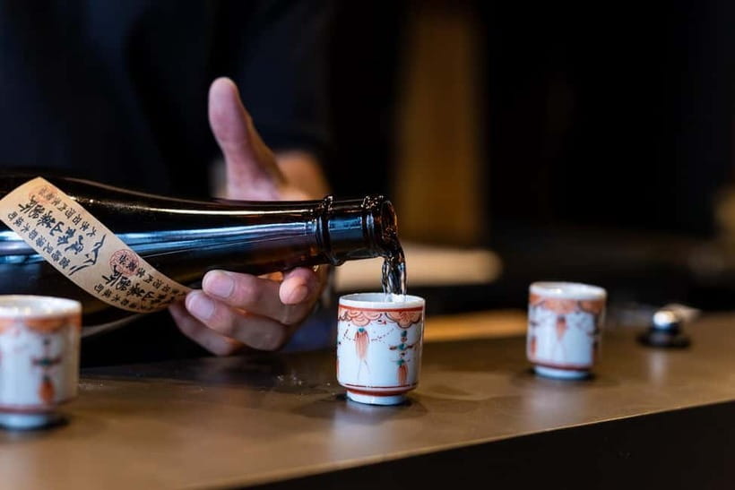 Ginza, Tokyo: Sake Experience with traditional vessels - The Staff Teaching Style: Culture, History, and Practical Advice