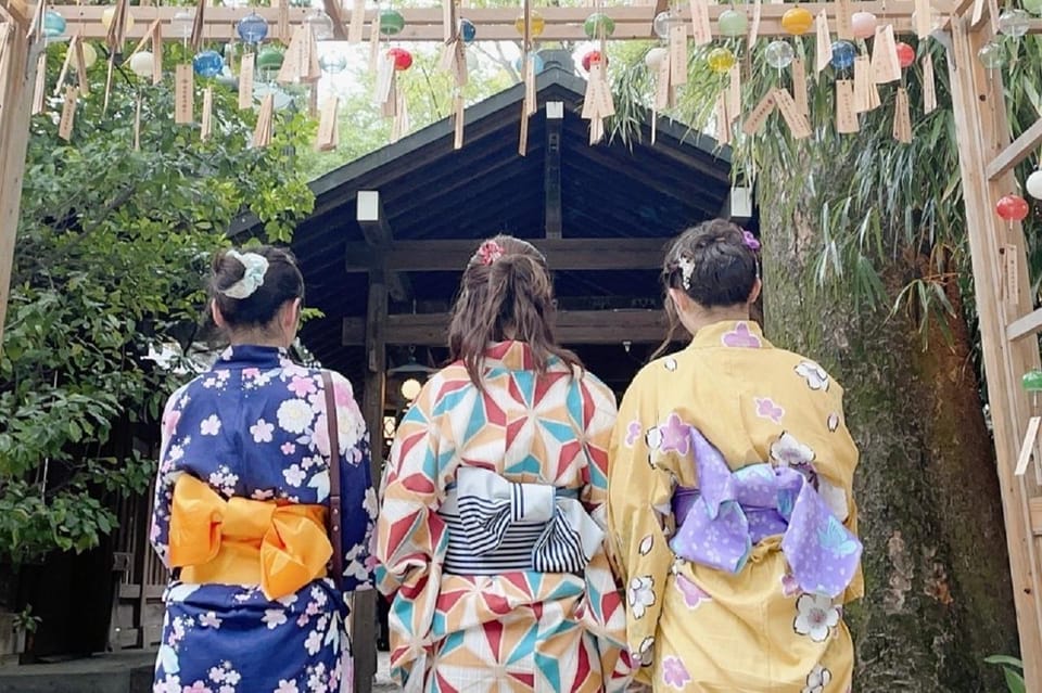Guided Tour of Walking and Photography in Asakusa in kimono - Kimono walking in Asakusa: why this photo tour works