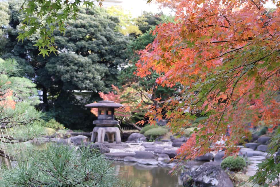 Imperial Palace Tour: Discover Samurai History with a Guide - East Gardens and Edo Castle Ruins: Tenshudai and Tatsumi Yagura
