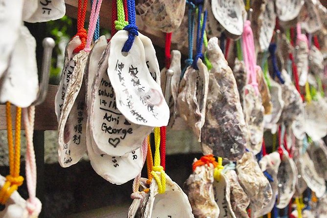 Introducing all the Famous Spots in Kamakura and Enoshima! - Komachidori: snack runs and souvenirs that feel local