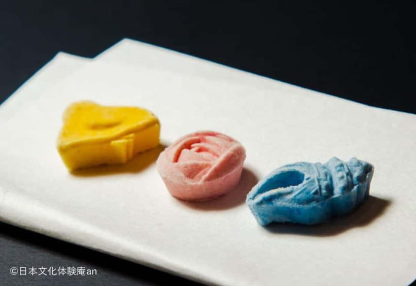Japanese dried-type Sweets (Ohigashi) making - The 30-Minute Workshop Flow: From Explanation to First Bite