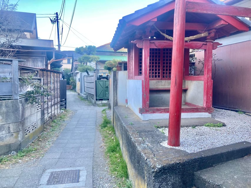 Kamakura: Half day Walking tour & Japanese sweets - Komachi-dori Street for Tea: Nerikiri and Matcha at a Local Cafe