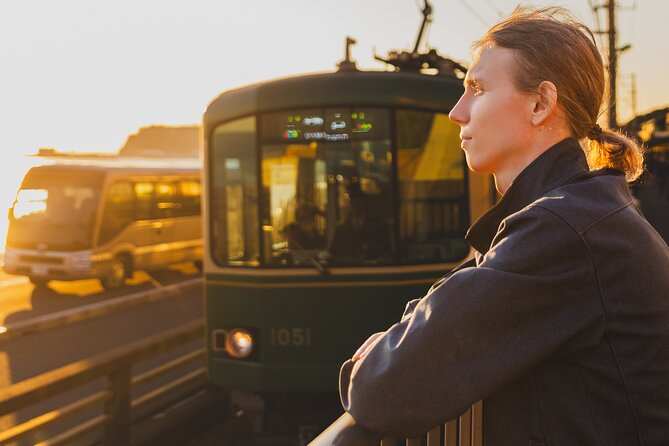 Kamakura Tour with Pro Photographer: Anime Train & Fuji Sunset - Price and logistics: does $103.41 make sense?