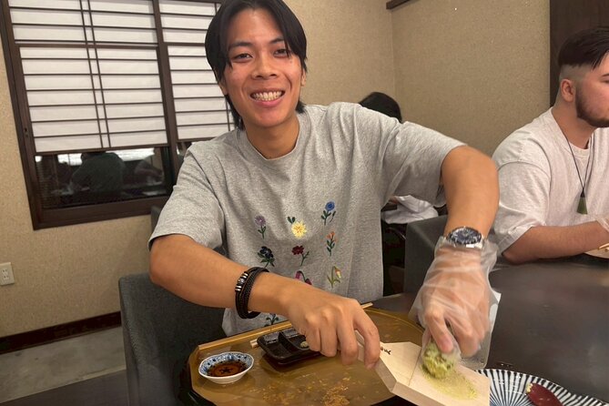 Kawagoe Japanese Food Tour : Unagi Kaiseki and Sake near Tokyo - Finding the meeting spot: Eccola at Resona Koedo Terrace