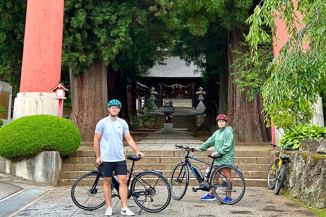 Lake Kawaguchi Explorer: E-Bike Guided Tour - Stop 3: Kawaguchi Ohashi Bridge for a Photo Window in the Middle