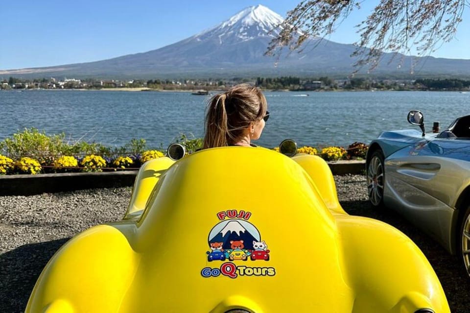 Lake Kawaguchiko: Electric Mini Car Guided Tour - Driving requirements: IDP rules and what happens if you can’t drive