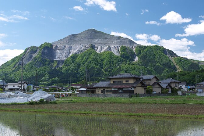 Let's enjoy Japanese Festival Music- Chichibu Yatai Bayashi - Suwa Shrine and Otabisho: the downtown stops with a religious purpose