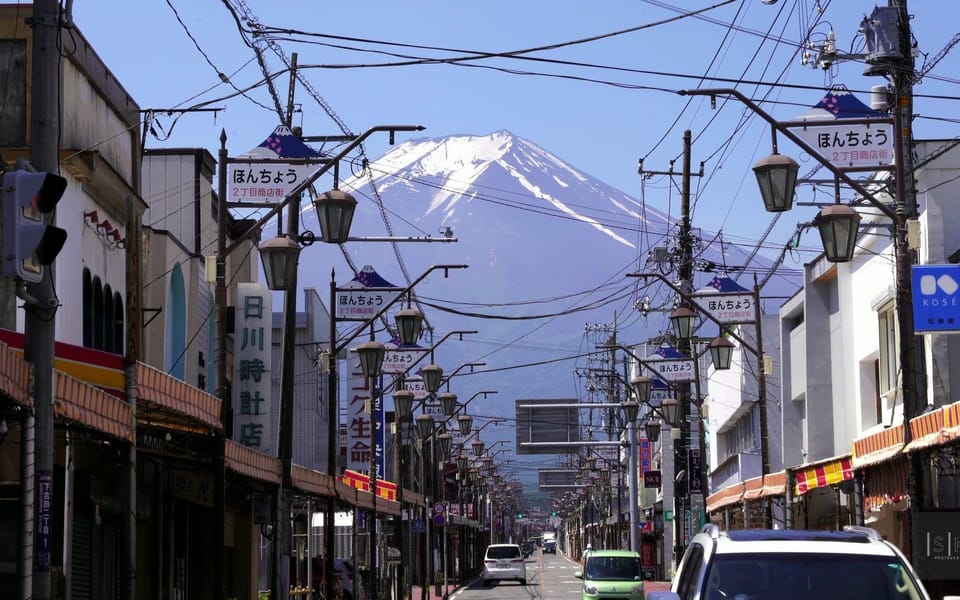 Mount Fuji 1-Day Trip: the Hottest Photography Tour - Oshino Hakkai: eight springs with Mount Fuji reflections