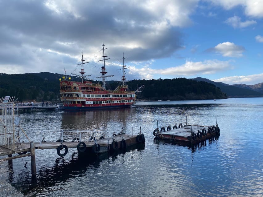 Mount Fuji - Hakone & Onsen Full Day Private Tour - Hakone Shrine + Kuzuryu Shrine: The Spiritual Start With a Photo Payoff