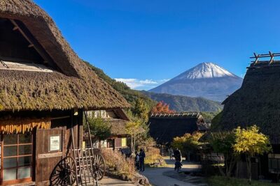 Mt Fuji Area: In-depth Guided Adventure in English or French - Meeting point, timing, and what private really means here