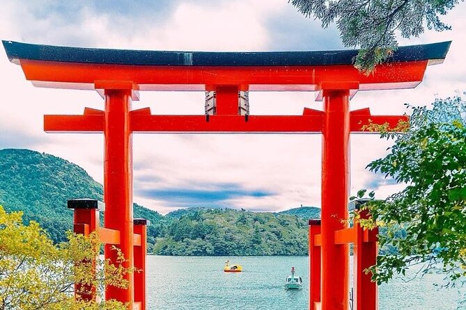 Mt. Fuji & Hakone Cherry Blossom private One Day Tour - Gotemba Premium Outlets: shopping with a view base