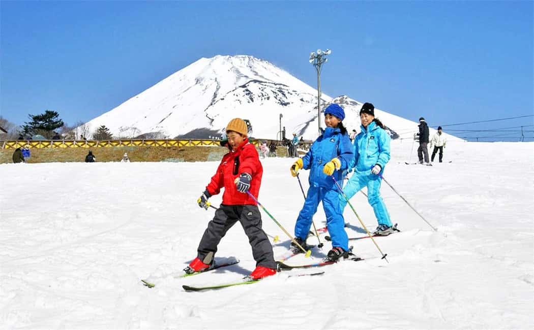 Mt. Fuji Skiing Experience- YETI Ski Resort & Onsen Day Trip - YETI Ski Resort: what the four-slopes plan means for you
