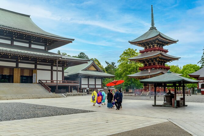 Narita-san Private Layover Tour from Narita International Airport - Getting to the temple: where you meet and how the rail moves