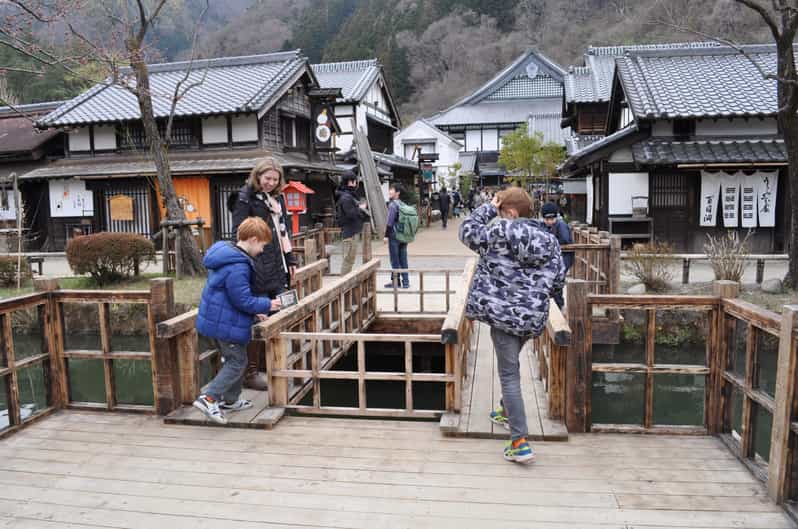 Nikko in Style: Luxury private Day Tour with English guide - Tokyo to Nikko in a luxury Mercedes: what you really buy