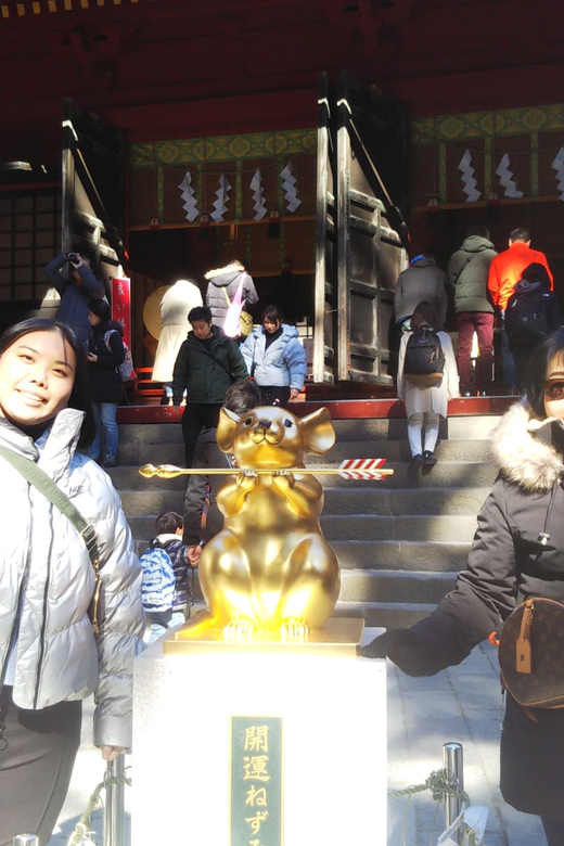 Nikko: Private Walking Tour with Local Guide - Iroha Zaka to Lake Chuzenji: bus views, leaf colors, and a calmer pace