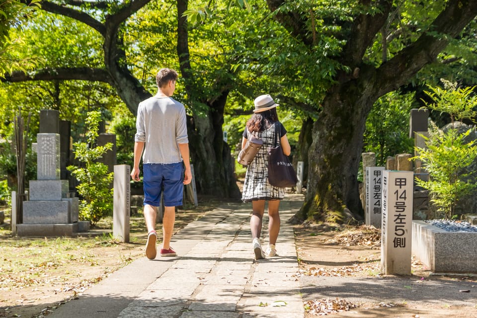 Old and Nostalgic Tokyo: Half-Day Yanaka Walking Tour - Yanaka Reien cemetery: a place to slow down, not a place to rush