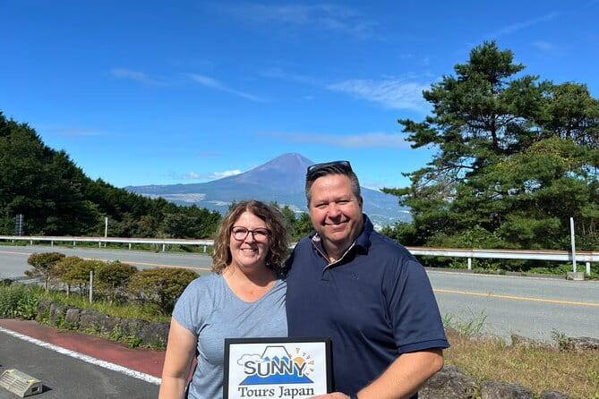 Private Hakone Half-day Car Tour with Hotel Pickup - Local Guide - Hakone Shrine, checkpoint history, and the old cedar road