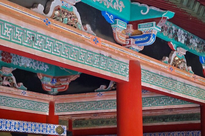 Private Nikko Early Morning Tour with English-Speaking Guide - Stop 1: Tōshō-gū Shrine and the carvings that explain power
