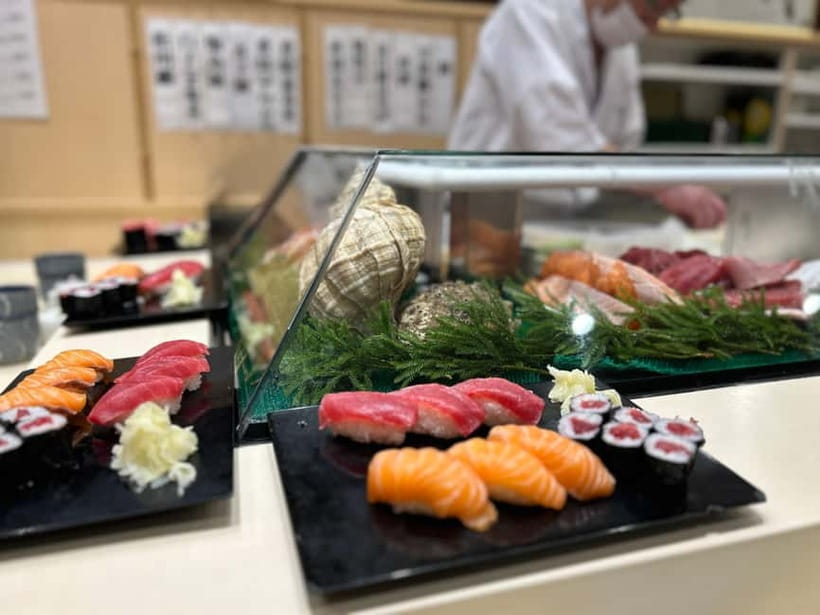 Private Toyosu & Tsukiji Market Adventure with Tuna Auction - Early mornings, real access, and why the taxi matters