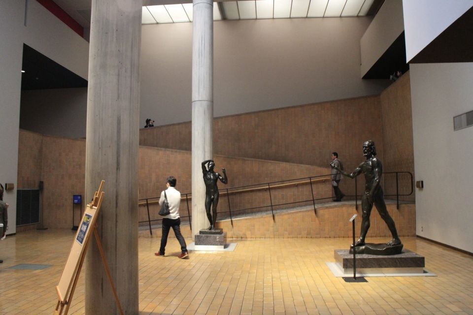 Private Ueno Park Architecture Tour - Who should book this private Ueno Park architecture tour?