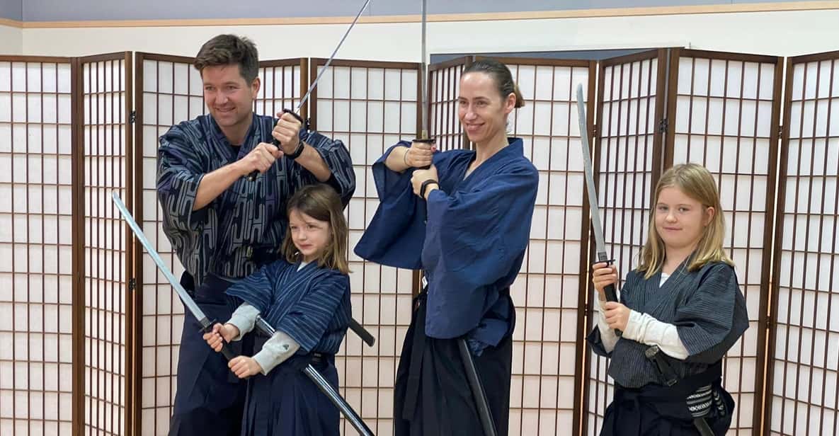 SAMURAI EXPERIENCE in Tokyo（Harajuku）【SAMURAI've】 - Reigi Sahou: Samurai Manners You Practice, Not Just Hear About