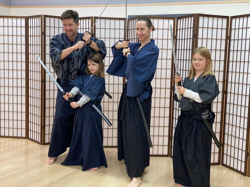 SAMURAI EXPERIENCE in Tokyo（Harajuku）【SAMURAI've】 - Tachimawari: Stylized Moves Like Sword-Fight Scenes