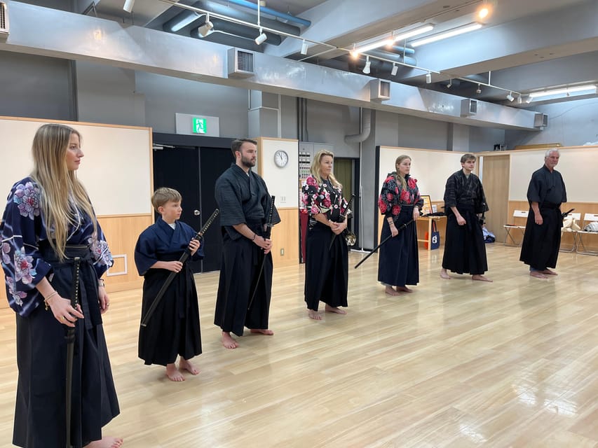 SAMURAI EXPERIENCE in Tokyo（Harajuku）【SAMURAI've】 - Photos With a Sword and Kimono: The Ending That Seals the Memory
