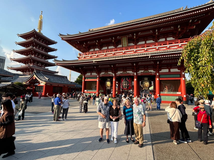Shuttle Van Tokyo-Tour, for 4 Hours or 6 Hours+Transfer Time - Flexibility that matters: proposing Skytree, teamLab, or your own must-sees