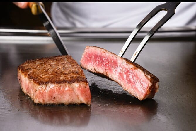The Premium A5 Wagyu Tour in Shinjuku – With Free-Flow Drinks - Why A5 Wagyu in Shinjuku feels like more than dinner